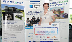 Jana Malinovská při vyhlášení vítězů Technology Cupu-2-1227