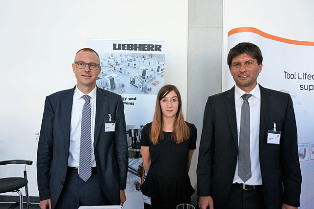 DSC09970-Liebherr