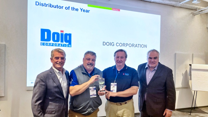 Epson Doig Corporation Distributor of the Year-2328