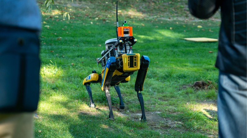 AXIS FEL CVUT robopes Spot 2-2339