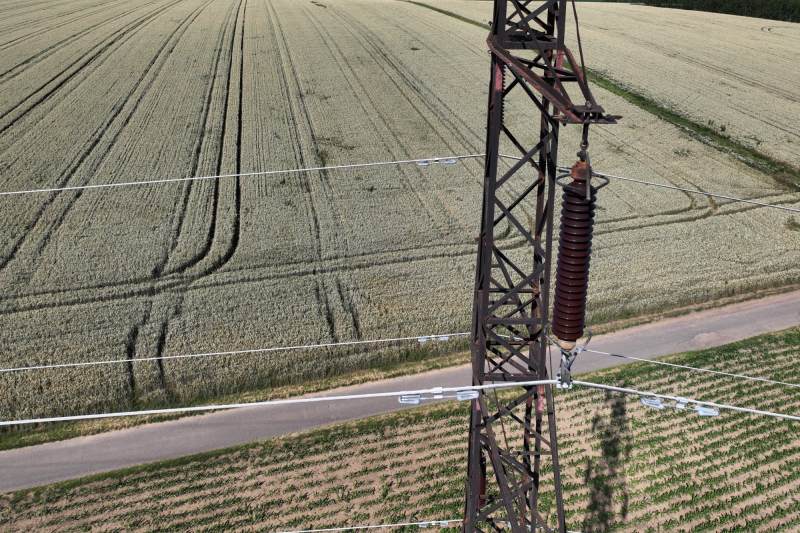 Fotografie z dronu validuji pracovnici EG D-2425