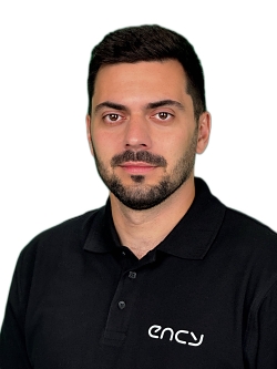 Andrei Kharatsidi-2437