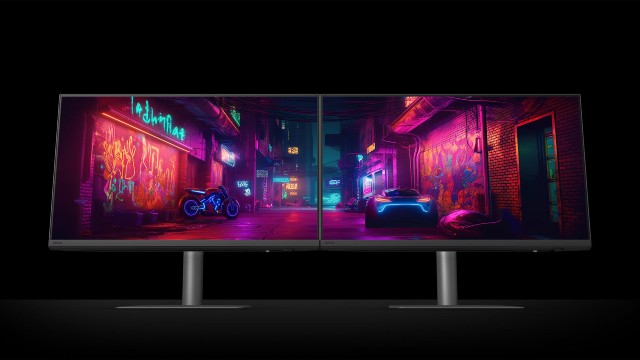 BenQ PD3226G lifestyle-2515