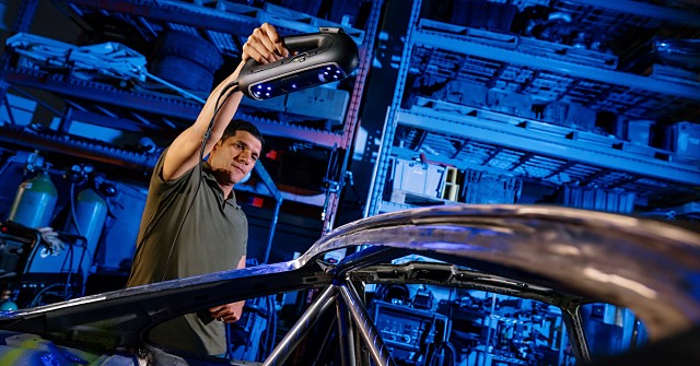 Kompletní řešení pro 3D skenování Creaform HandySCAN 3D|PRO Series (zdroj: Creaform) PR Launch of the PRO Series-3-2543