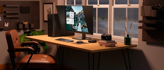 Dell UltraSharp 32 4K QD-OLED Monitor-2604