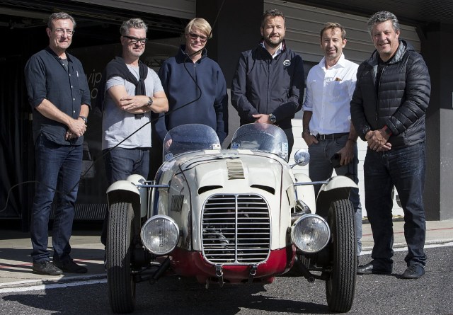 Le Mans Redux je spolek tvořený šesticí přátel. Právě oni podlehli touze vrátit Aero Minor zpět na závodní (zdroj: ADMASYS CZ) Obr 2 tym-le-mans-redux-4x3-1-2614