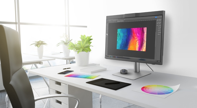 Pracoviště grafika s monitorem PD2770U (zdroj: BenQ) BenQ PD2770U Scenario 1-2624