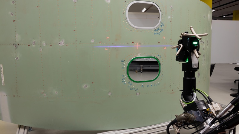 hexagon-brings-precision-metrology-to-large-scale-manufacturing-automation-2630