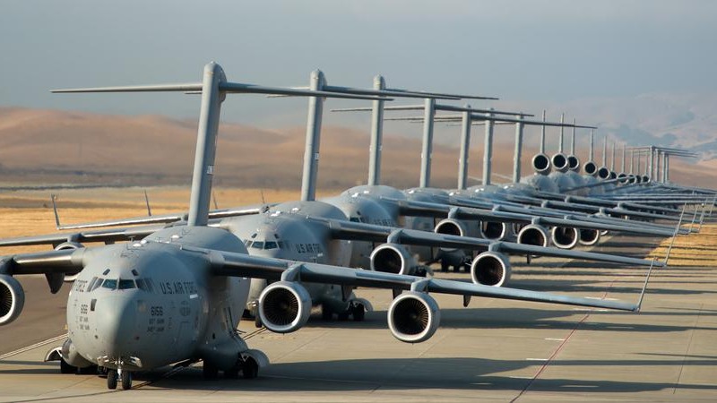 transport-plane-lineup-2643