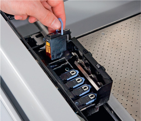 ZPrinter 650 používá běžně dostupné tiskové hlavy HP 11