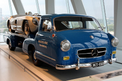 Mercedes-Benz250